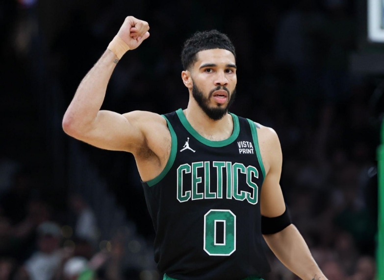 关于险胜首场状态出色，加拿大队观众沸腾！，Scout重返赛场比赛高潮迭起的信息-熊猫体育